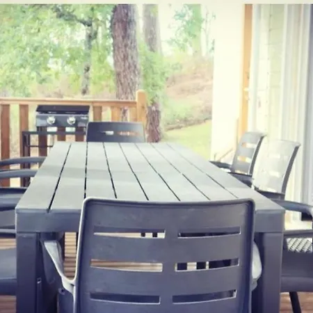 Contis- Ocean Saint-Julien-en-Born