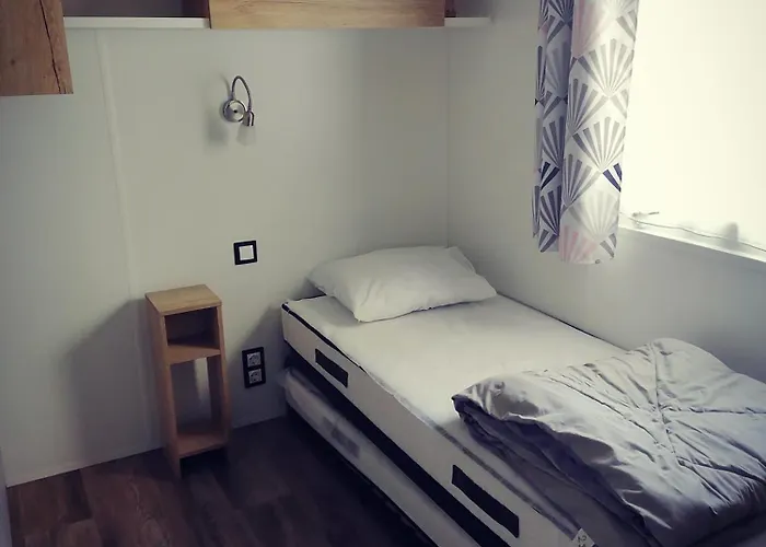 Contis- Ocean * Saint-Julien-en-Born